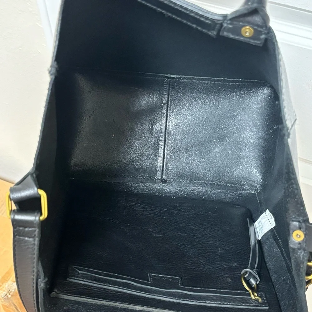 Madewell Abroad Black Leather Crossbody Tote Bag - Picture 11 of 15